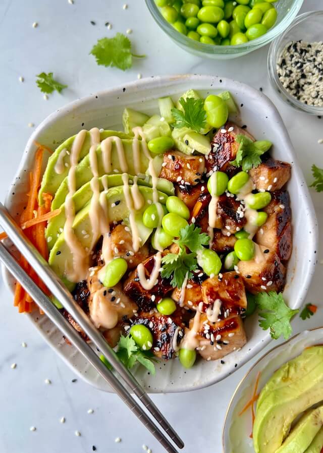 Honey Sriracha Salmon Bowl