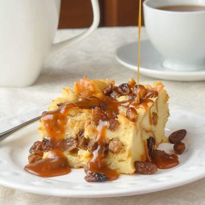 rum rasin bread pudding